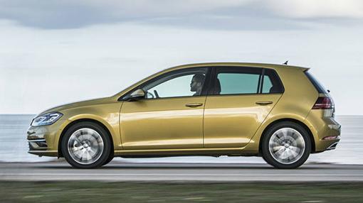 La vista lateral del nuevo Volkswagen Golf apenas cambia
