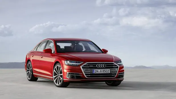 Audi inaugura con el A8 la línea de sus futuros modelos