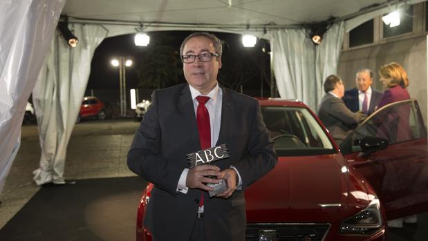 Mikel Palomera (Seat): «Es un gran honor que el Ibiza reciba el Premio ABC al Mejor Coche del Año»