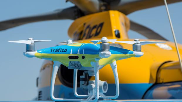 Los drones de la DGT comenzarán a controlar las carreteras durante este puente