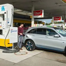Cómo influye el aceite del coche en el consumo de carburante