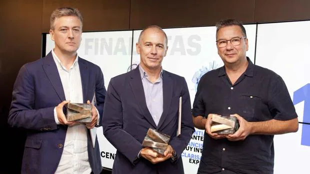 El periodista de ABC Unai Mezcua gana el XIX Premio de Periodismo de Accenture