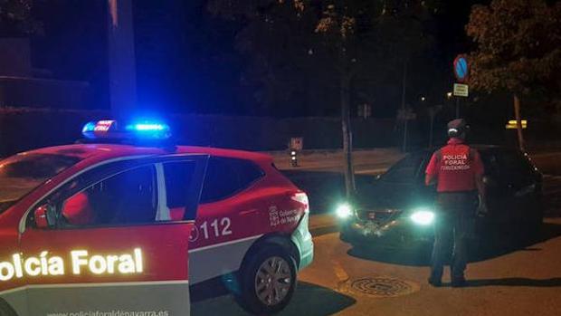 Imputan a un conductor en Navarra por ir a 180 km/h, sin carné y drogado cuando adelantó a la Policía