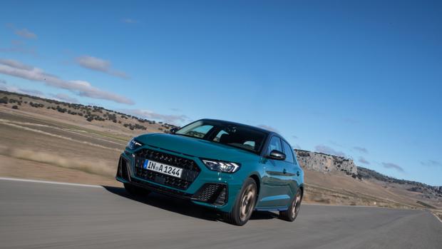 El Audi A1 Sportback se hace mayor y mejora la experiencia de conducción