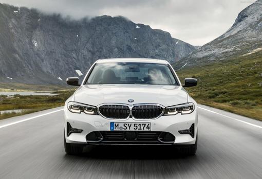 BMW Serie 3 2019: Ágil y preciso dentro y fuera del circuito