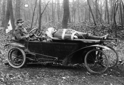 Bédélia: El híbrido entre motocicleta y coche que popularizó la automoción en el siglo XX