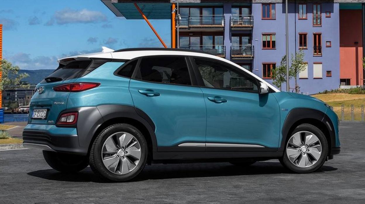 La ministra de Industria entrega hoy al Hyundai Kona el Premio ABC al Mejor Coche del Año