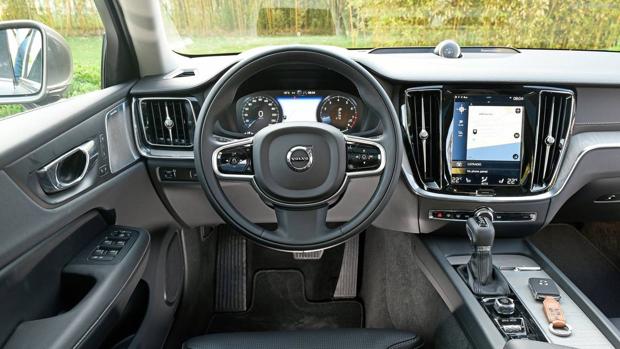 Volvo instalará cámaras en los coches para detectar si los conductores van borrachos