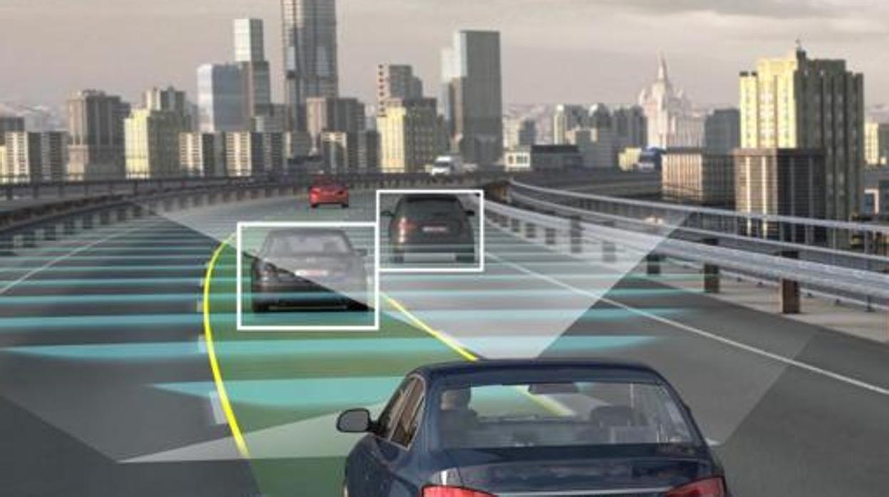 Los vehículos incorporarán limitadores inteligentes de velocidad y alerta antidistracciones a partir de 2022