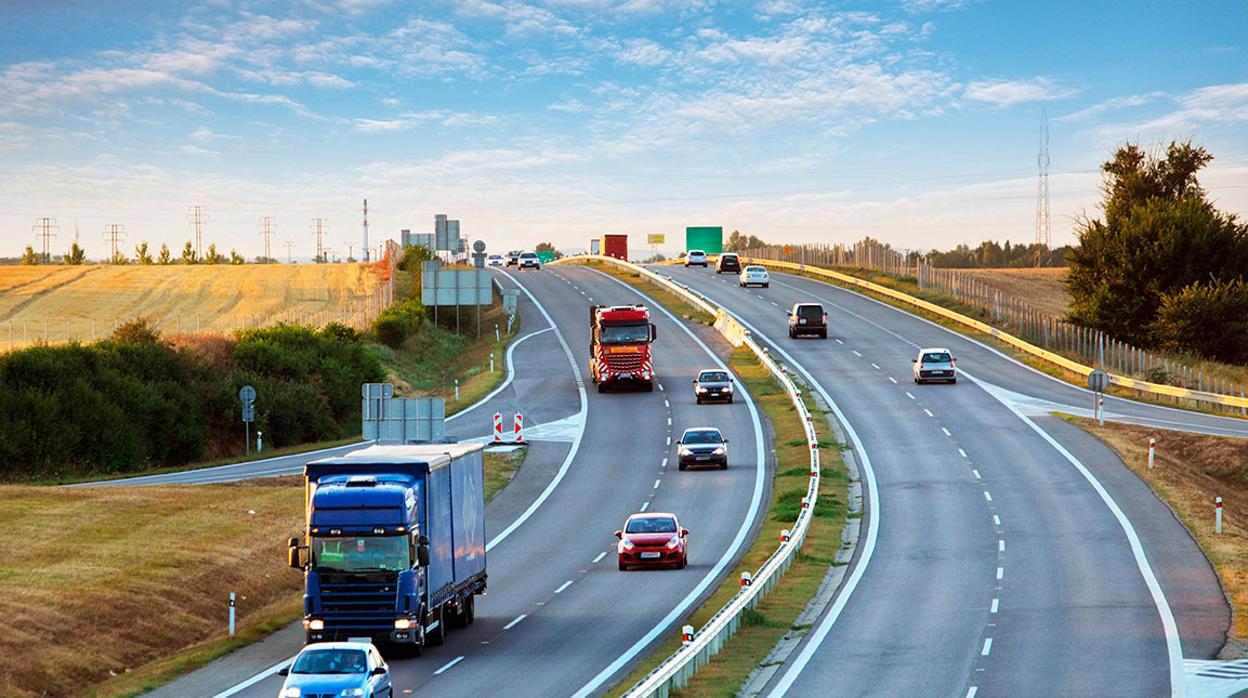 Consejos para viajar seguros en coche durante Semana Santa