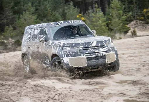 Land Rover ya prueba su nuevo Defender en Kenia