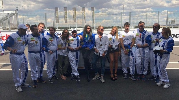 Ayuda a la Fundación Pequeño Deseo a ganar en la carrera solidaria de las 24 horas Ford del Jarama