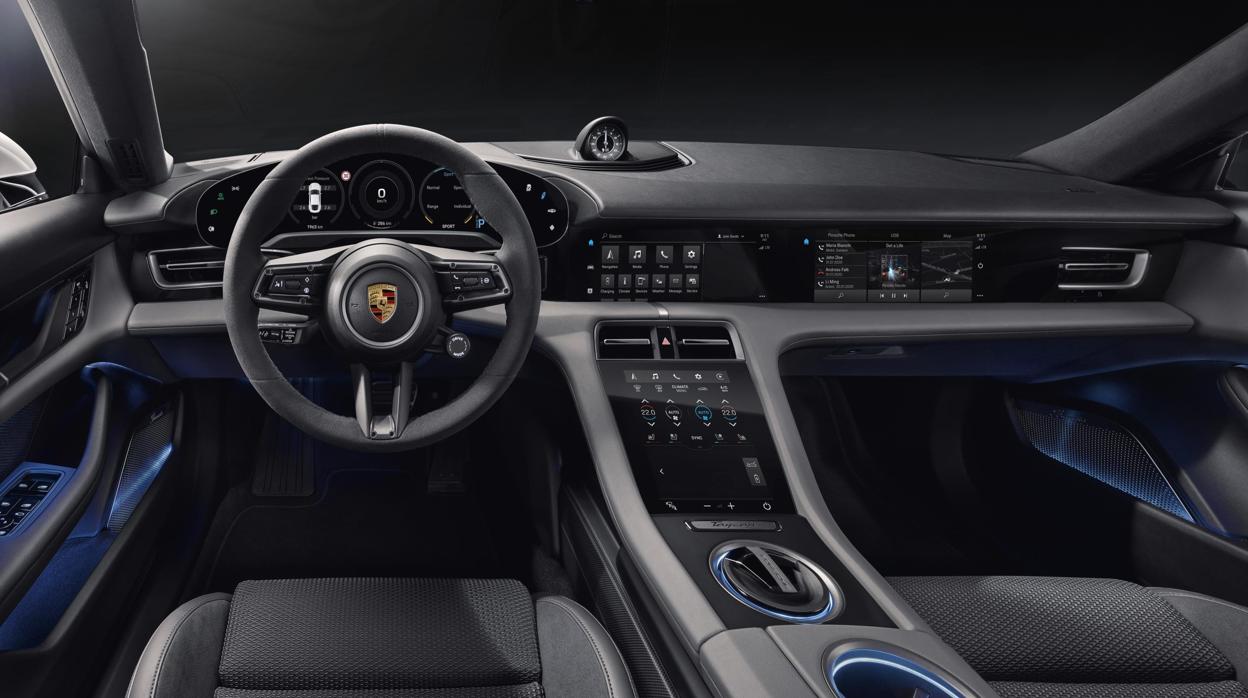 Porsche desvela el interior del nuevo Taycan: digital y minimalista, centrado en el conductor