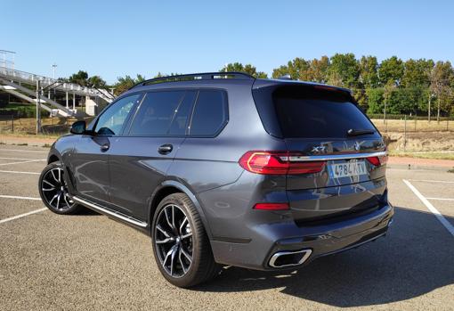 X7 xDrive 40i: Un transatlántico hecho para viajar