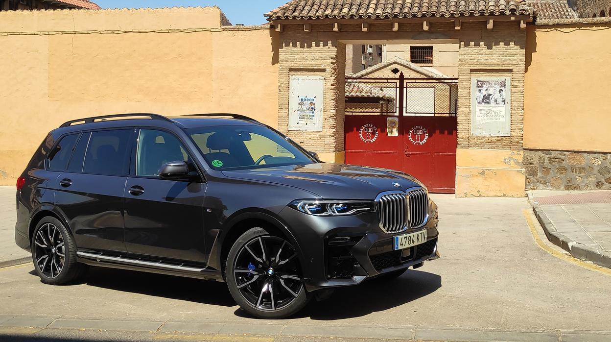 X7 xDrive 40i: Un transatlántico hecho para viajar