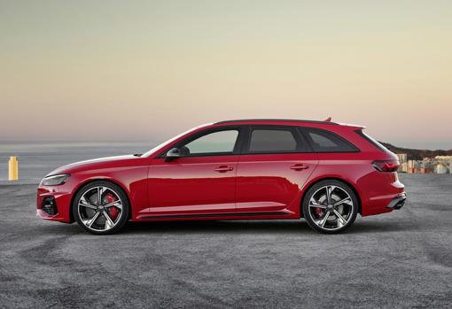 RS 4 Avant: el potente familiar de Audi se actualiza