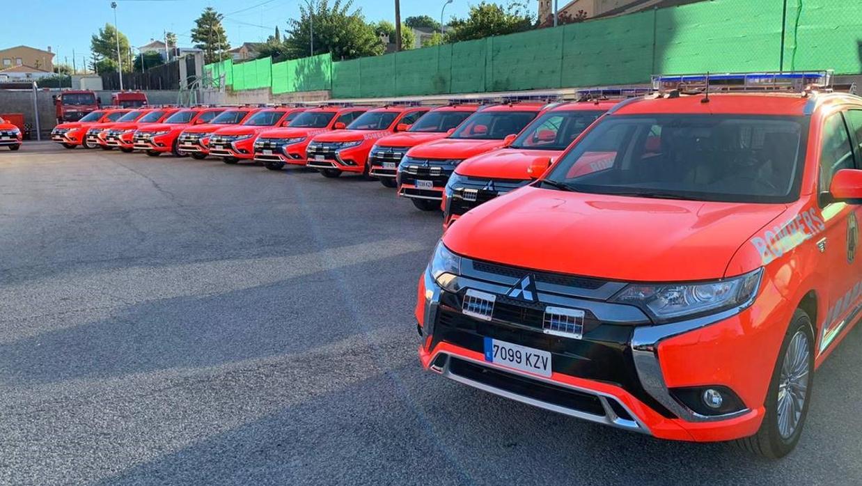 Catorce Mitsubishi Outlander PHEV para el cuerpo de bomberos de la Comunidad Valenciana