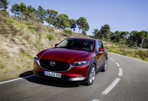 Mazda CX-30, a prueba: un SUV práctico y refinado entre el CX-3 y el CX-5