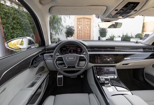 Audi S8: elegancia deportiva e impresionantes prestaciones