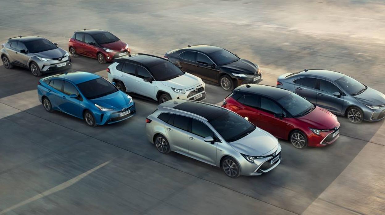 Toyota matricula la mitad de los coches con distintivo ECO en España