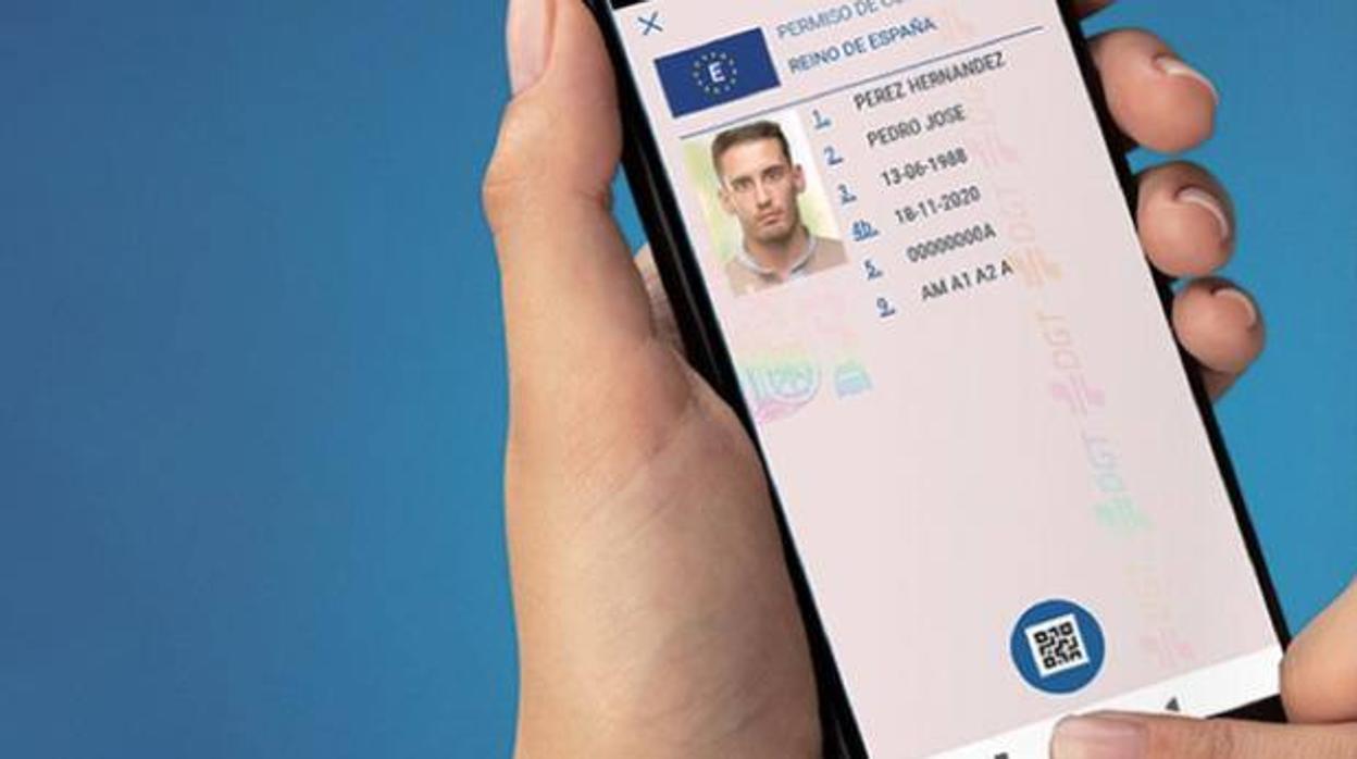 Cómo funciona la App de la DGT que te permite llevar el carné de conducir en el móvil