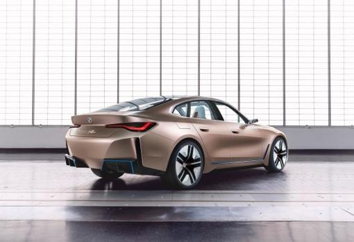 BMW i4, un Gran Coupé eléctrico con 530CV y 600 kilómetros de autonomía
