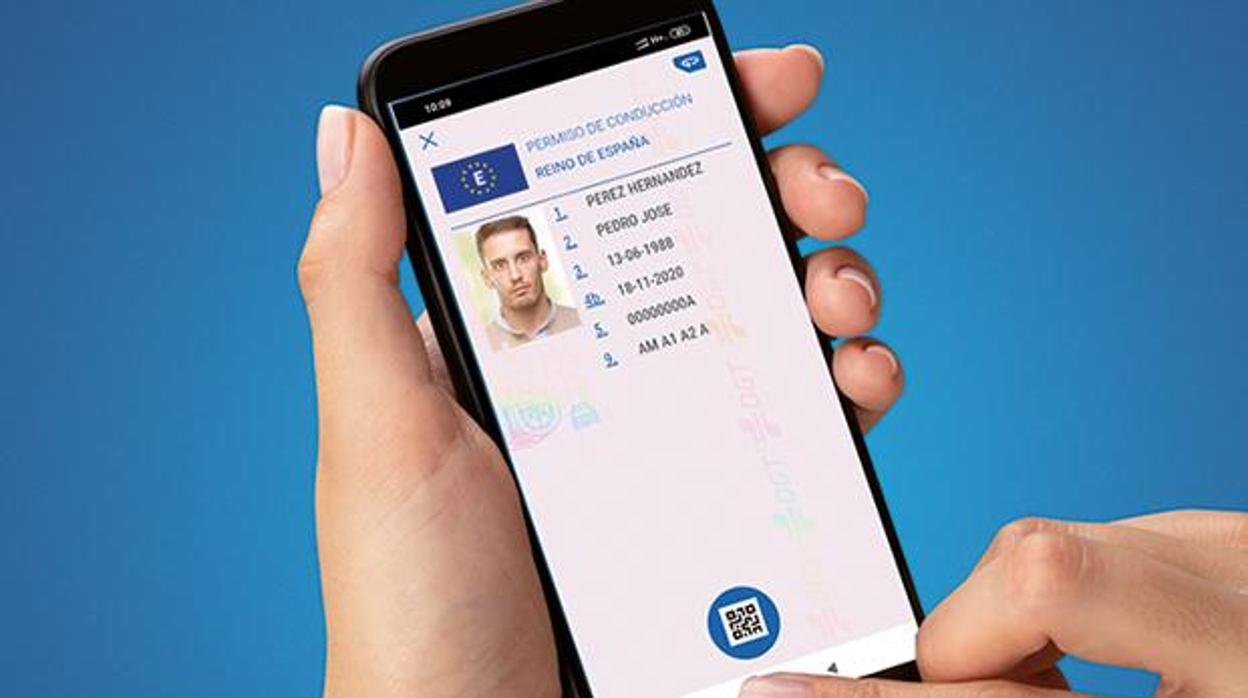 El permiso de conducir en el móvil ya está disponible y es 100% legal