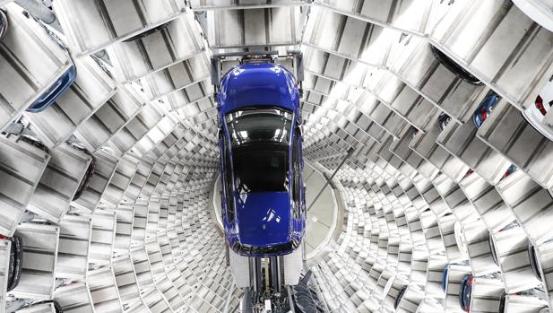 Volkswagen extiende cuatro días más la suspensión de producción en sus fábricas alemanas