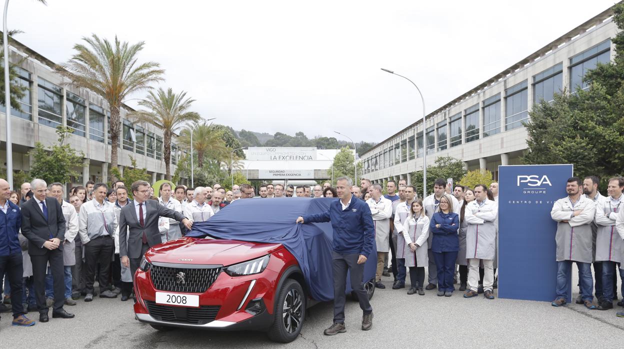 Acto de presentación del Peugeot 2008, con versión eléctrica, que se ensambla en la factoría de PSA de Vigo