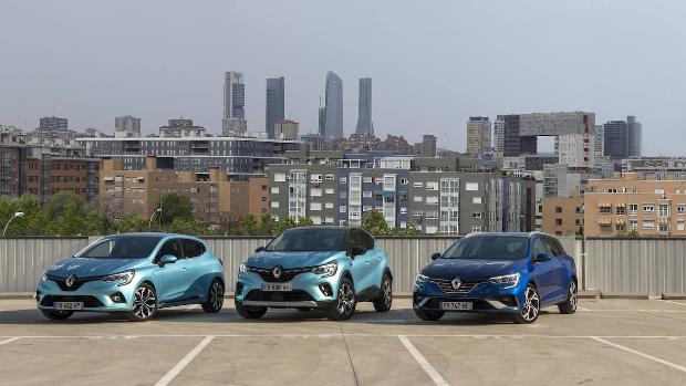 Los superventas de Renault se hacen híbridos y enchufables