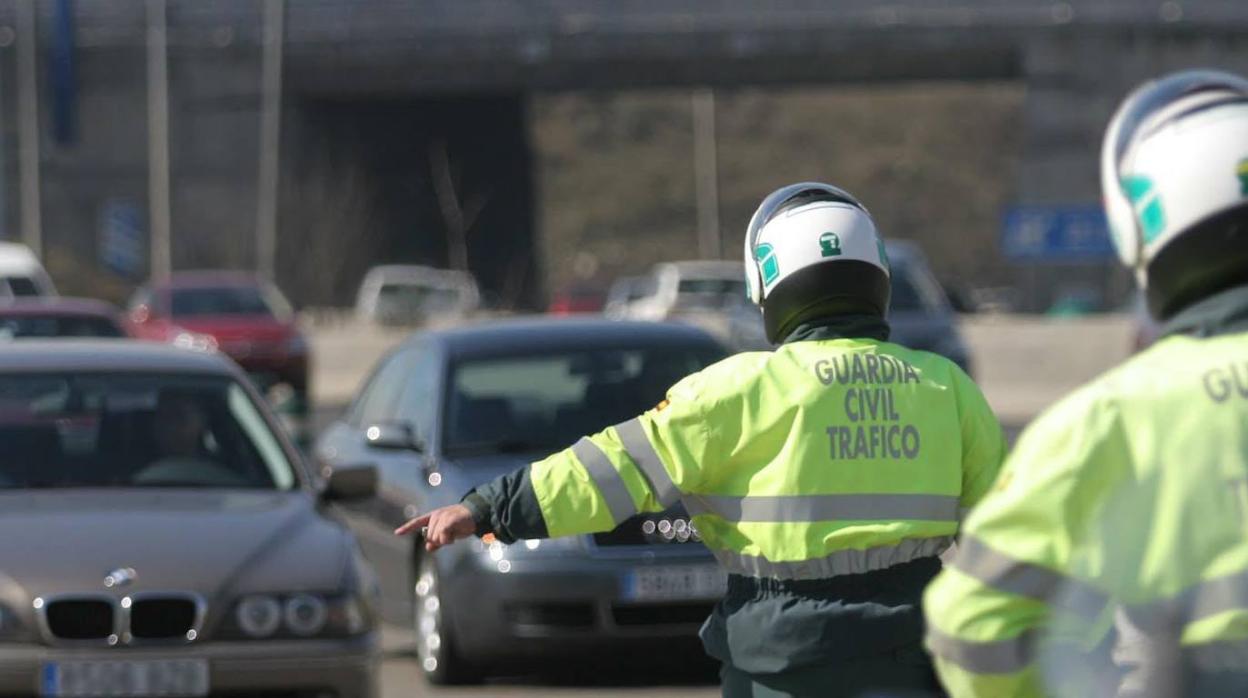 Control de la Guardia Civil en Sevilla