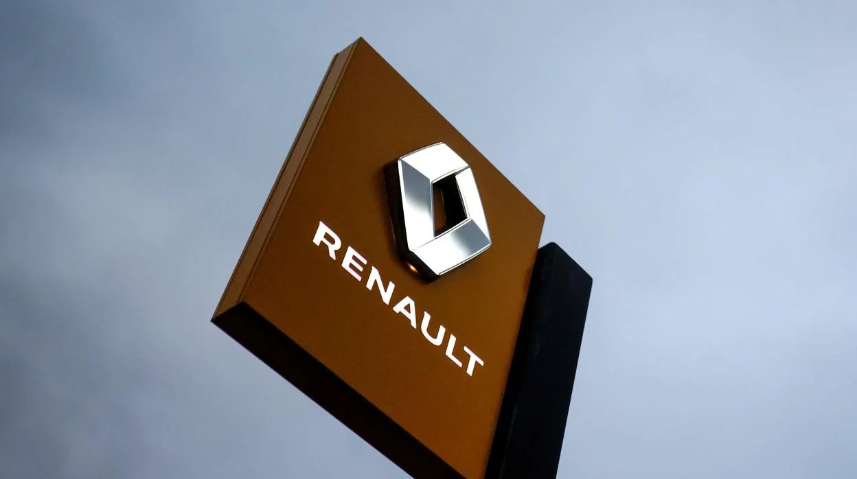 Renault y sindicatos llegan a un preacuerdo con dos años de congelación salarial y mantenimiento de jornada
