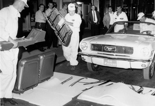 También se desmontaron asientos y revestimientos