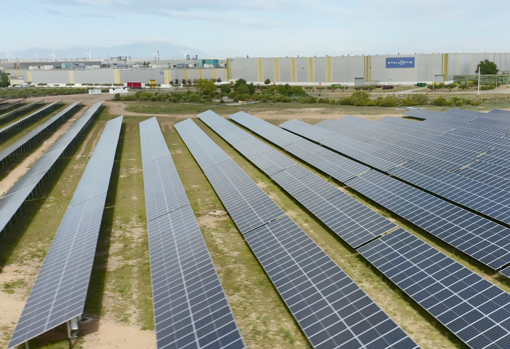 Stellantis autoabastecerá su planta de Zaragoza con un parque fotovoltaico de 8.640 kWp