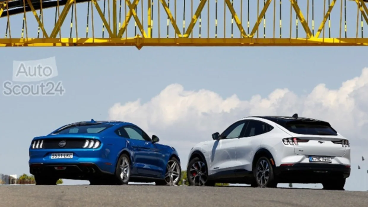 Lucha de Mustangs: ¿V8 o eléctrico?