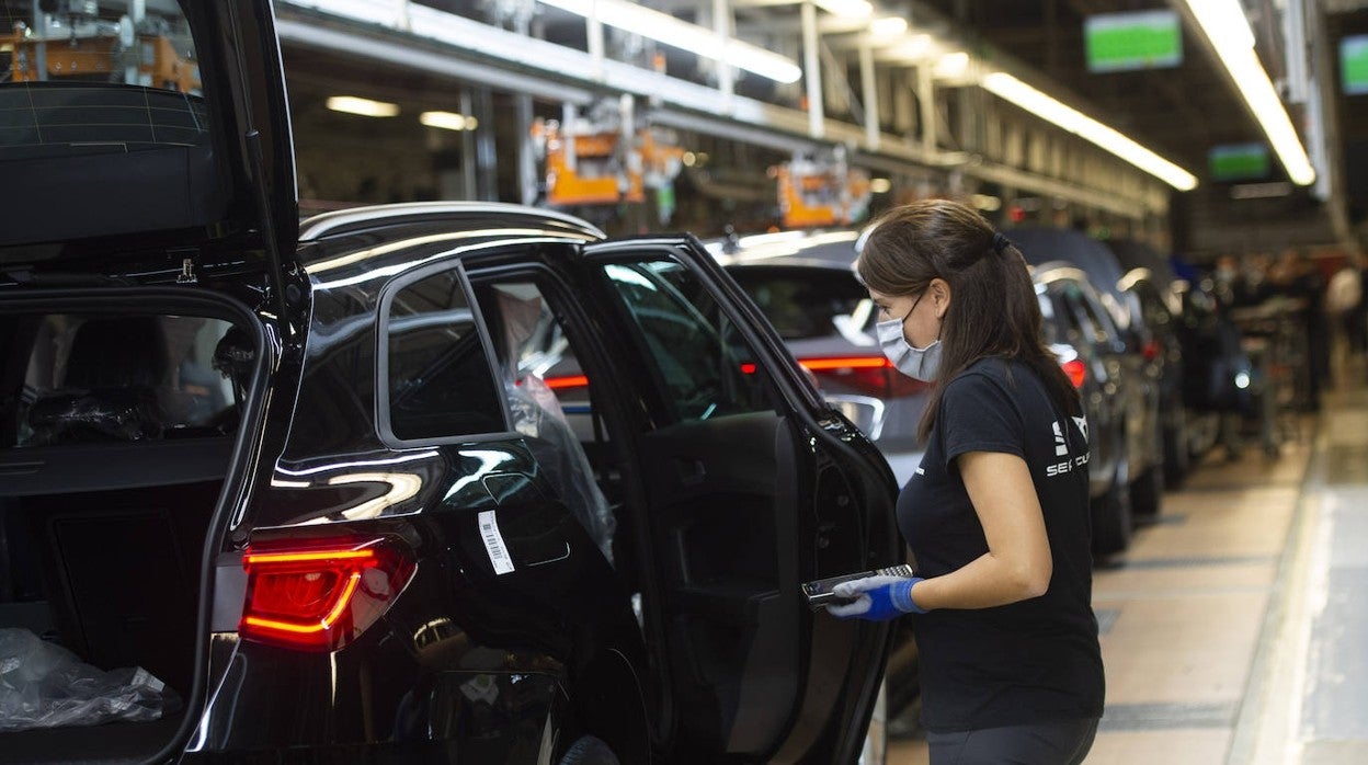 Línea de montaje de Seat y Cupra en Martorell