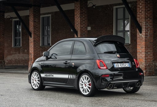 Nuevo Abarth 695 Esseesse: edición limitada de solo 1.390 unidades