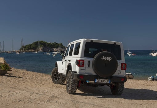 Jeep Wrangler 4Xe, la versión híbrida enchufable supera su última frontera