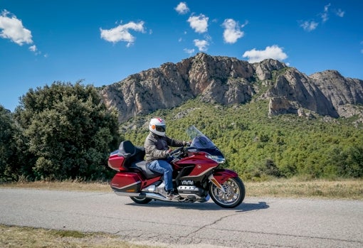 De ruta con la Honda Gold Wing: Crónica de un viaje inesperado