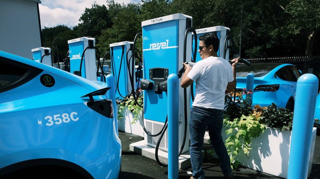Estación de recarga de vehículos eléctricos en Nueva York