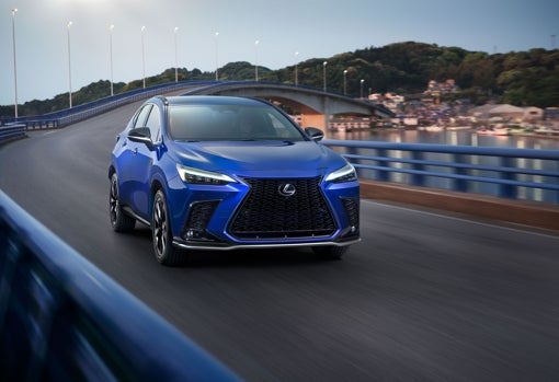 Nuevo Lexus NX: todo por y para los pasajeros