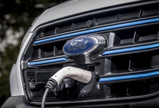 La E-Transit totalmente eléctrica de Ford llegará en primavera de 2022