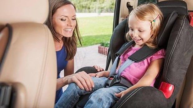 Beneficios de las luces V-16 cuando vas con niños en el coche
