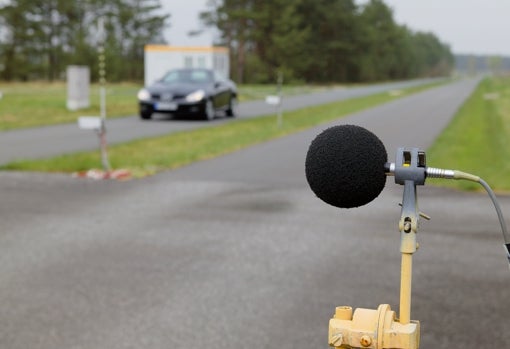 Del ruido a la frenada, las pruebas extremas que pasan los neumáticos de tu coche