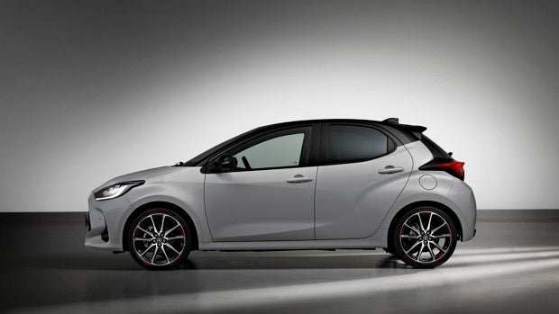 Nuevo Toyota Yaris GR Sport: Deportividad híbrida con gran equipamiento