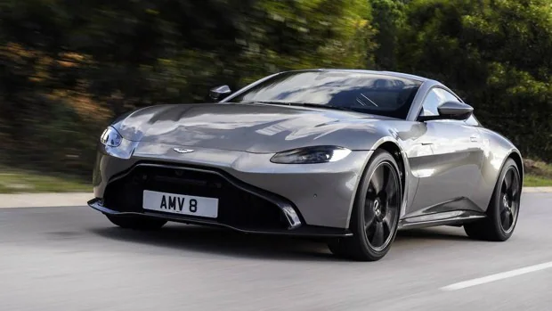 Jaguar y Aston Martin cancelan sus envíos a Rusia