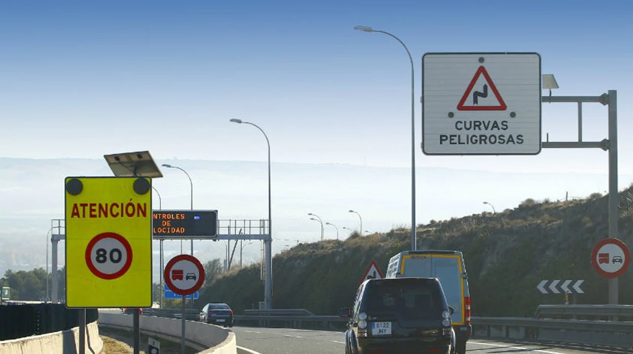 Señales de tráfico que te puedes encontrar por las carreteras europeas y que no conoces