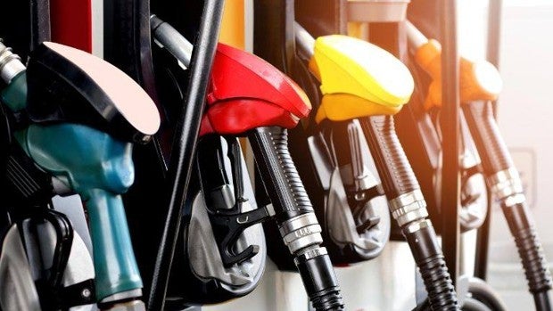 Hasta 4.000 gasolineras en riesgo de cierre por el control del precio de carburantes