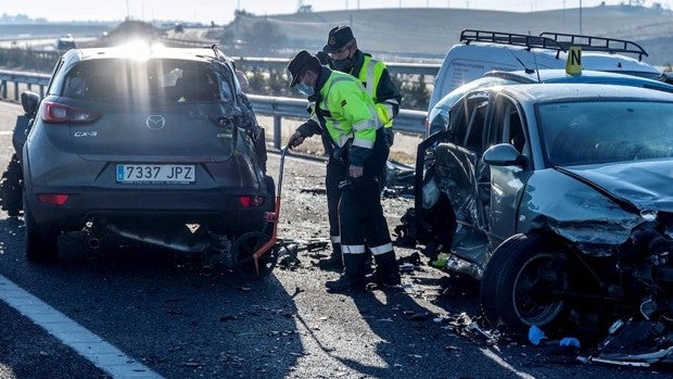 Aumentan los accidentes tras prohibir superar los 20 km/h para adelantar