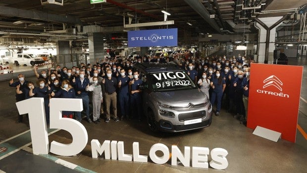 Un Berlingo eléctrico es el coche número 15 millones fabricado en Vigo